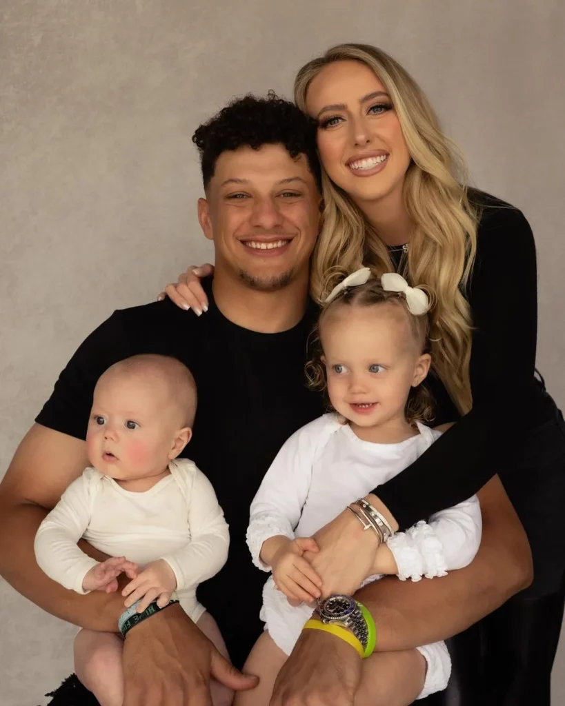 Brittany Mahomes with her family