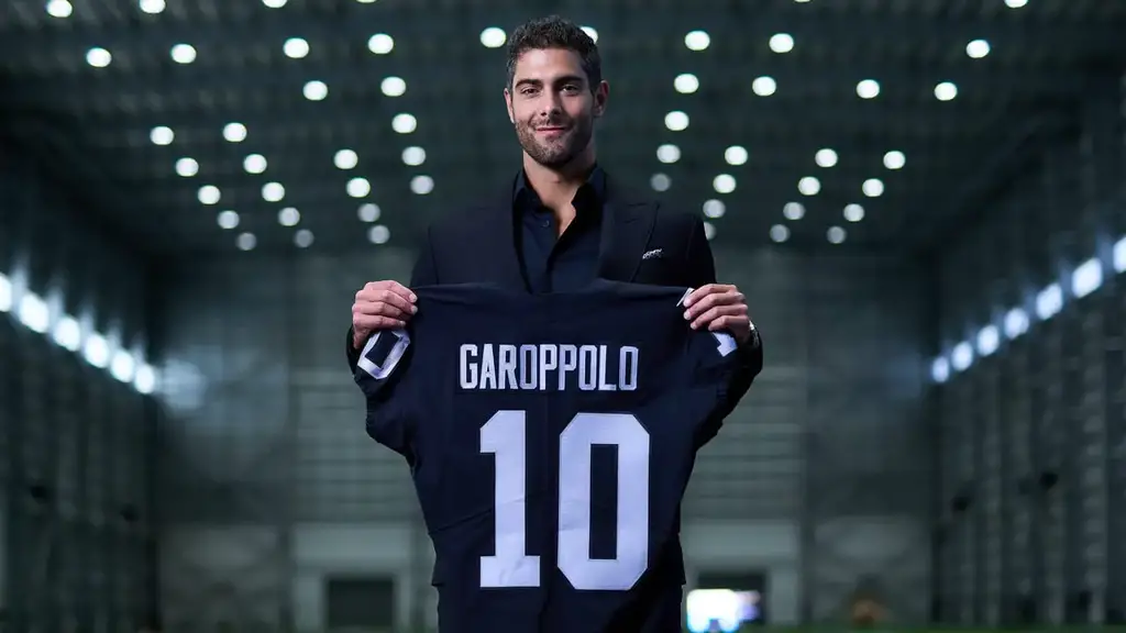 Jimmy Garoppolo sign with the Raiders 