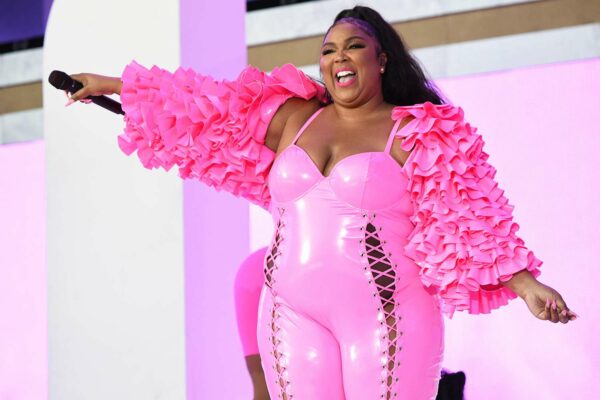 lizzo performing live at Global Citizen