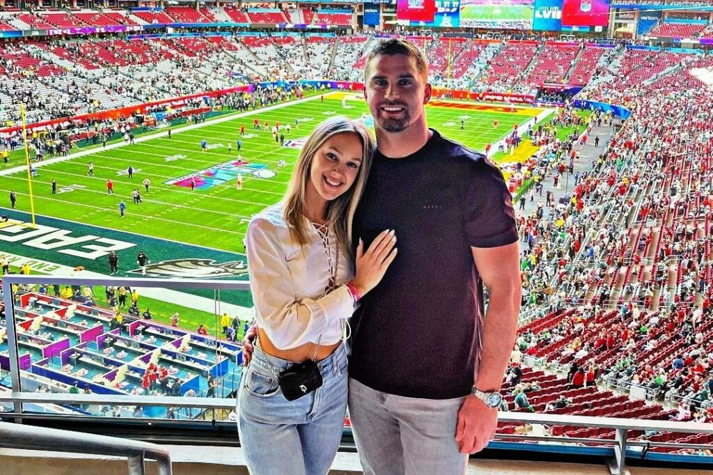 Sam Hubbard and jessica at NFL stadium