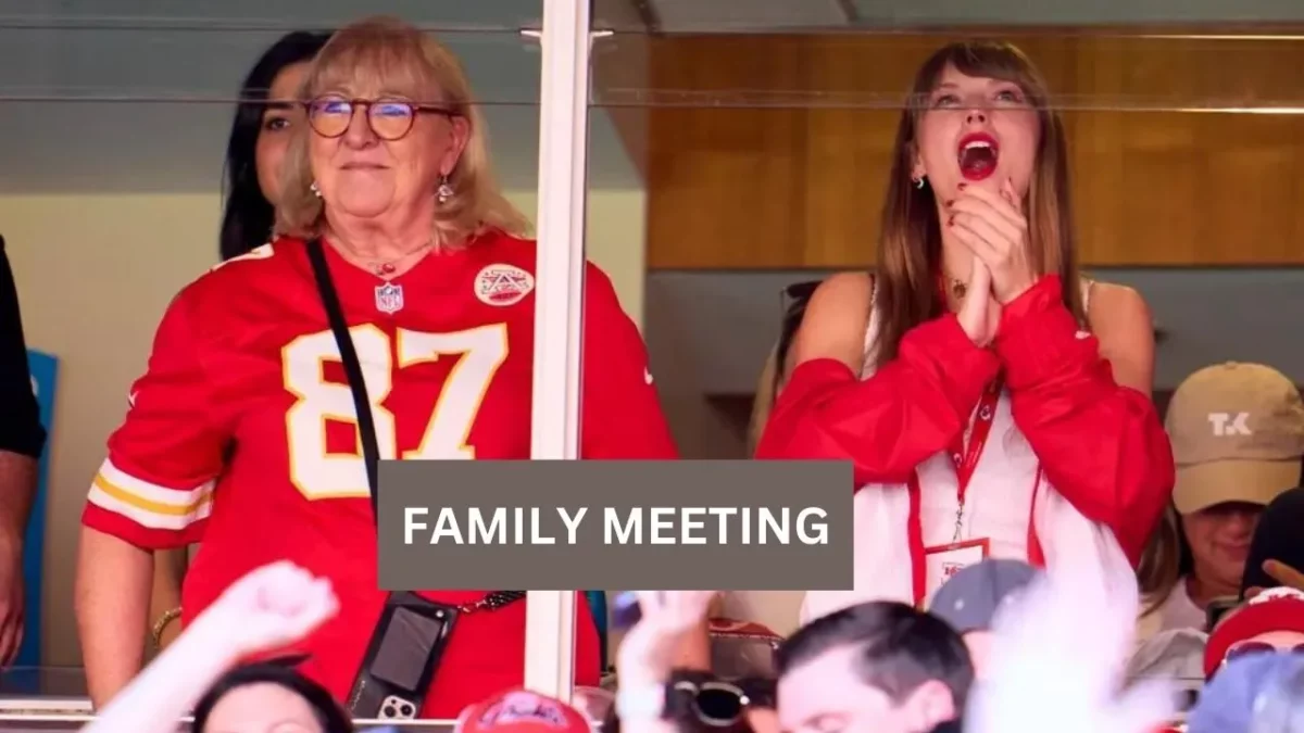 Taylor Swift with Travis Kelce's mom Donna Kelce